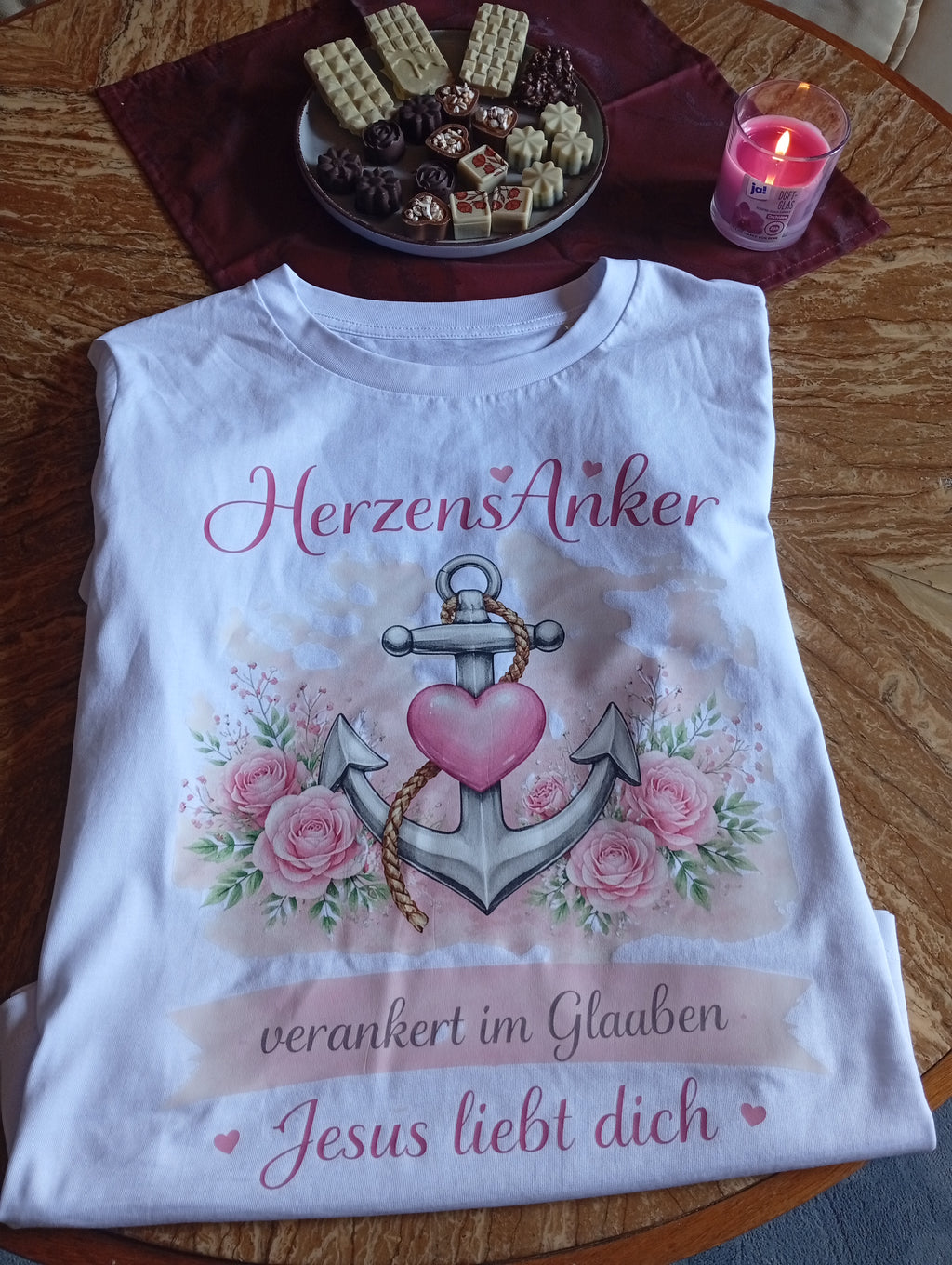 Jesus liebt dich Shirt -Christliches T-Shirt  |  HerzensAnker🩷